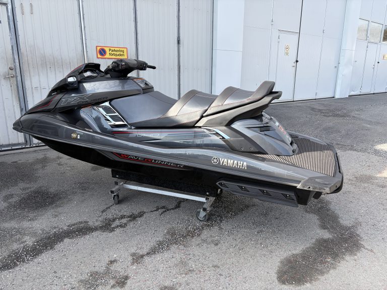 2018 Yamaha FXHO till salu